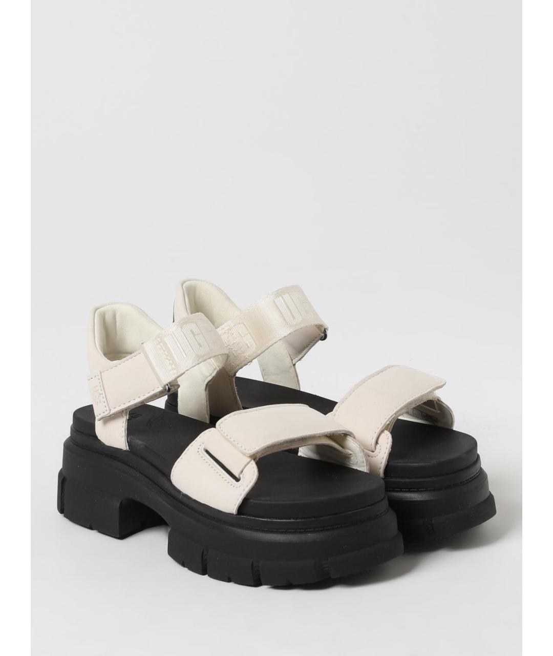 UGG AUSTRALIA Бежевые сандалии, фото 2