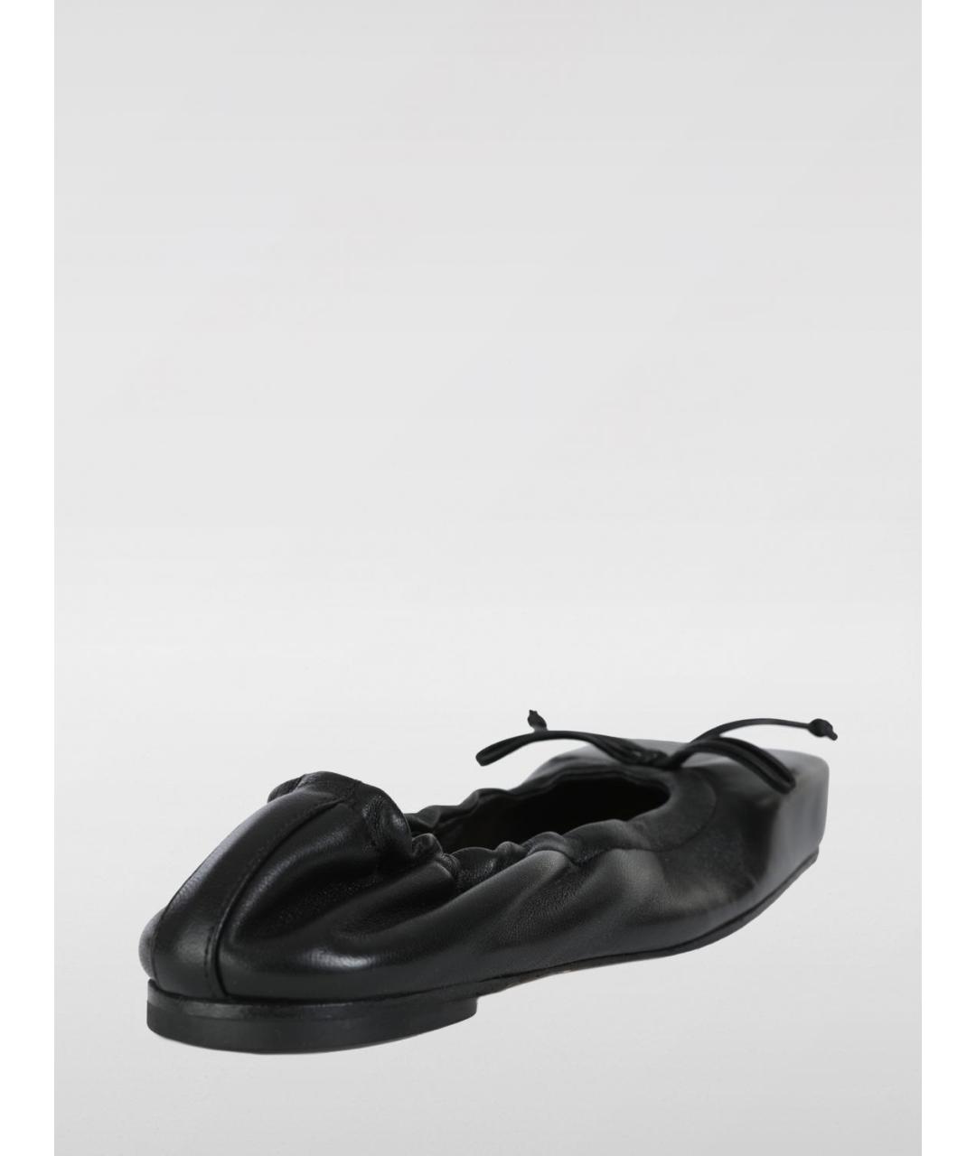 JACQUEMUS Черные кожаные балетки, фото 3