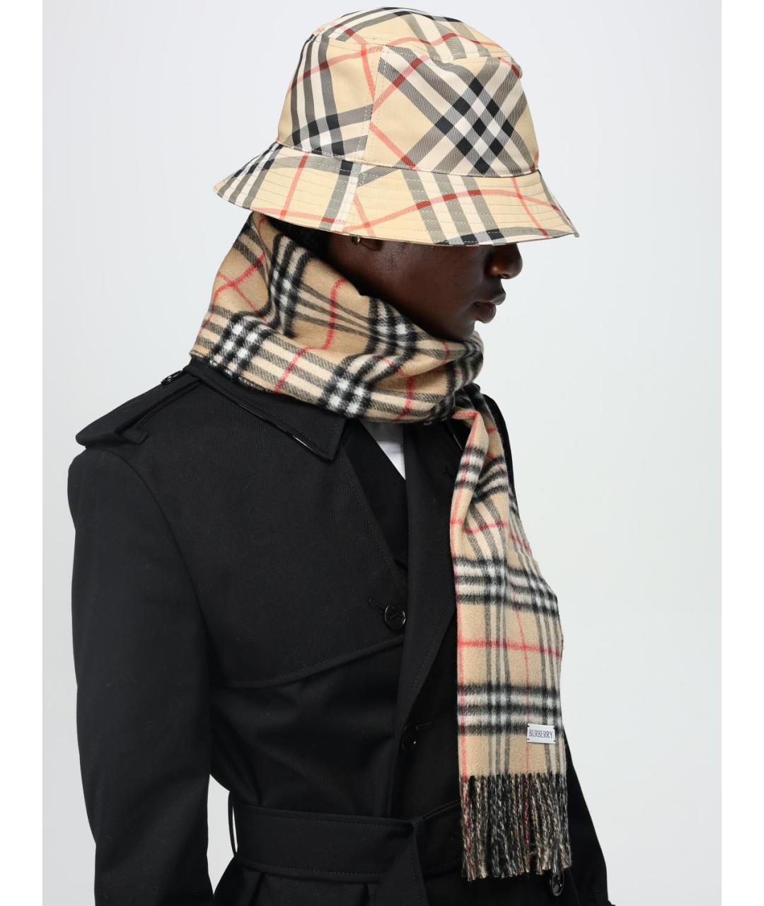 BURBERRY Черный шарф, фото 4