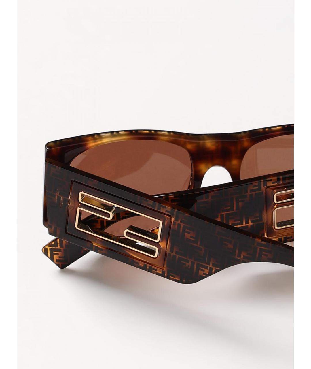 FENDI Коричневые солнцезащитные очки, фото 4