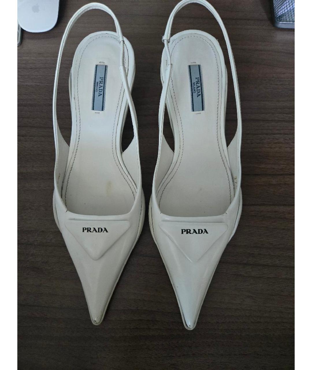 PRADA Белые кожаные лодочки на низком каблуке, фото 2
