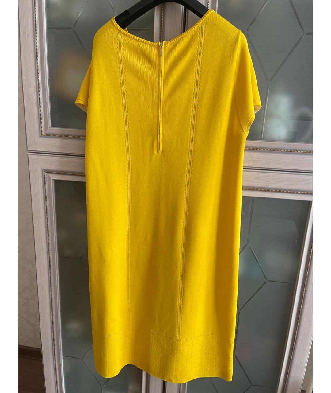 ESCADA Желтое вискозное повседневное платье, фото 2