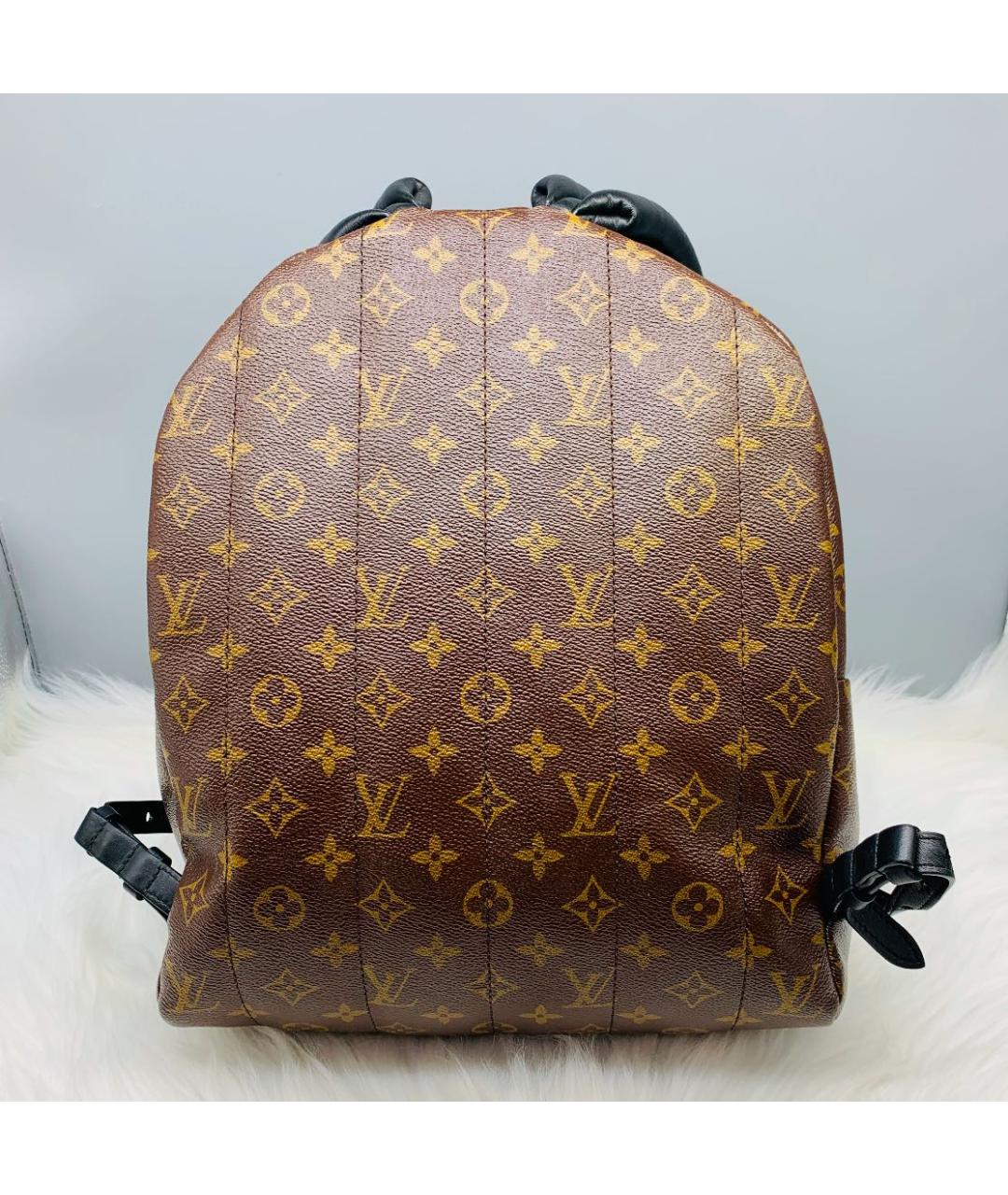 LOUIS VUITTON Коричневый рюкзак, фото 2