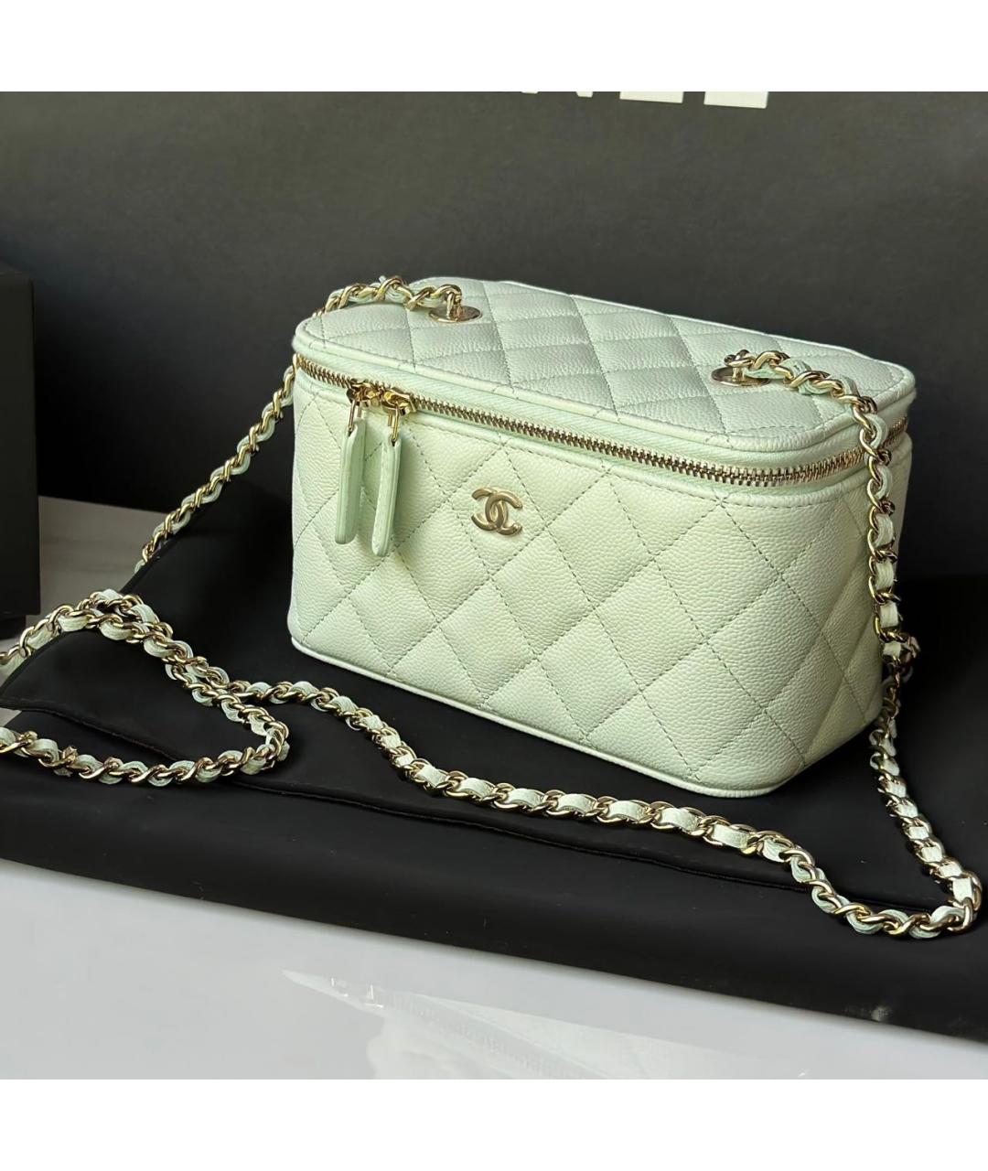 CHANEL Кожаная сумка через плечо, фото 5