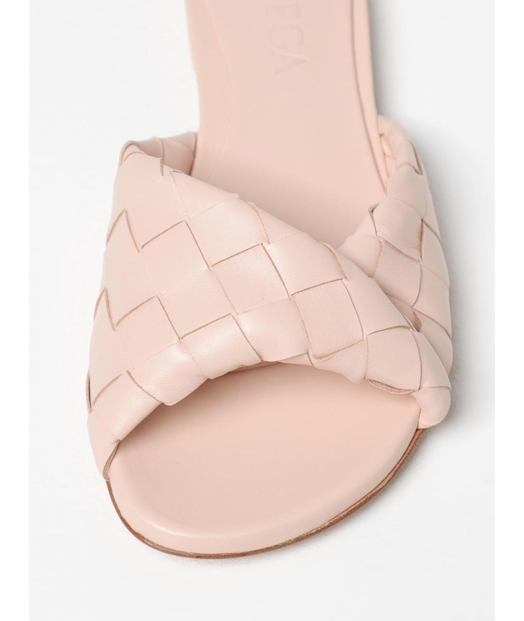 BOTTEGA VENETA Розовые кожаные шлепанцы, фото 4