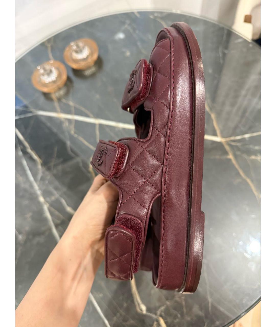 CHANEL Бордовые кожаные сандалии, фото 7