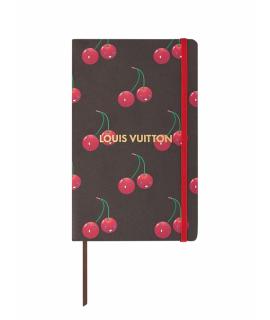 LOUIS VUITTON Книга