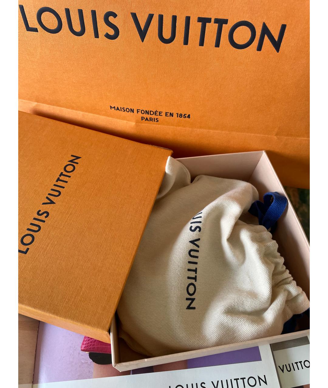 LOUIS VUITTON Розовый кожаный ремень, фото 7