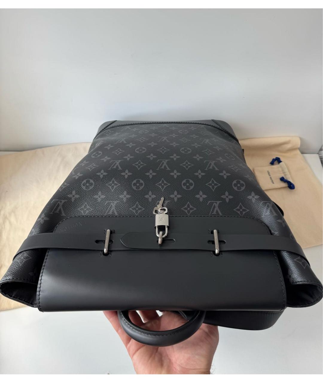 LOUIS VUITTON Черный рюкзак, фото 4