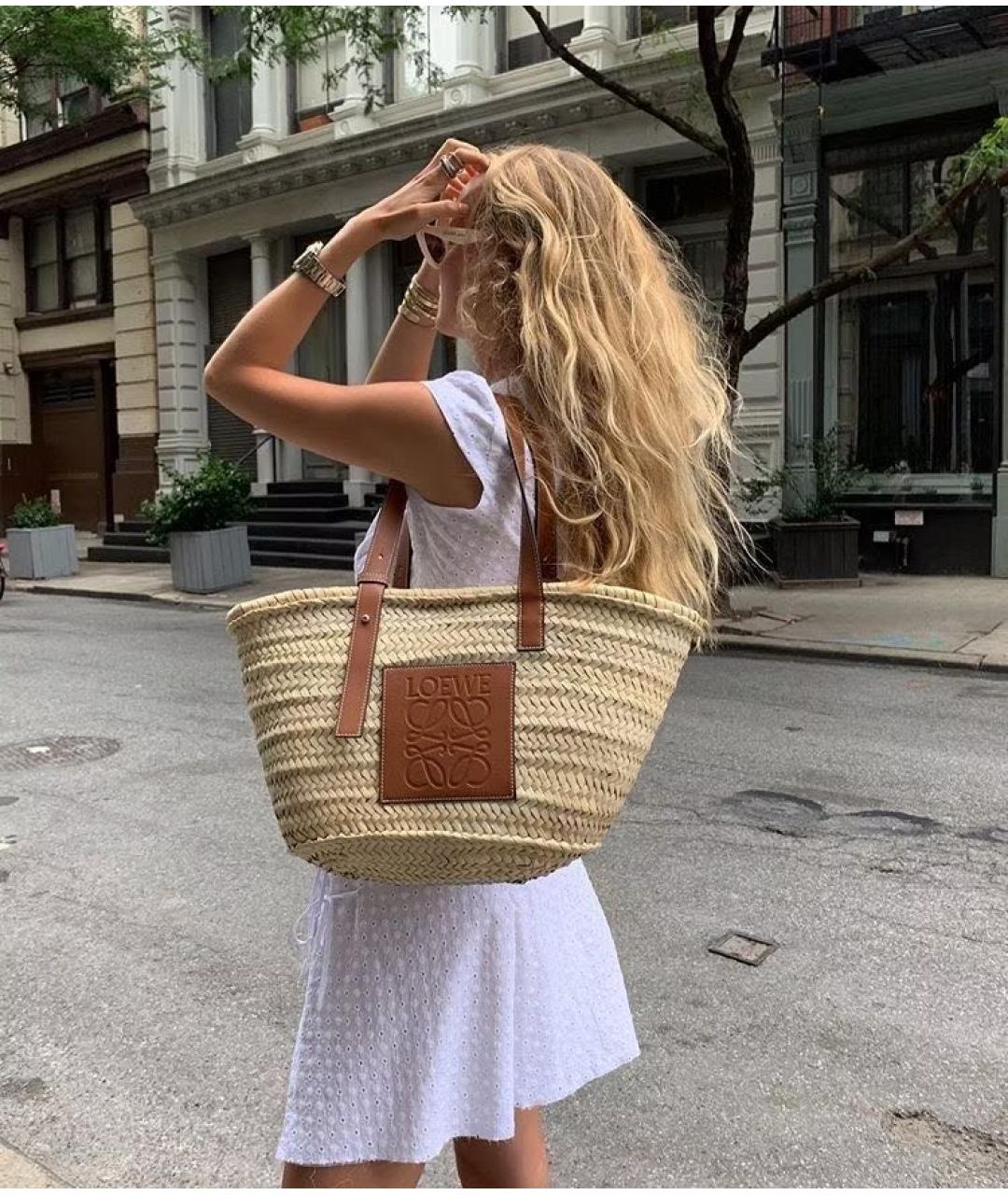 LOEWE Бежевая пелетеная пляжная сумка, фото 9