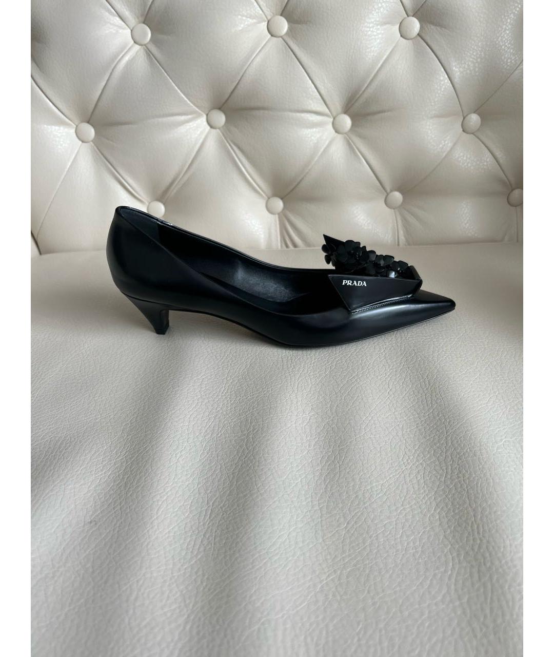 PRADA Черные кожаные лодочки на низком каблуке, фото 9