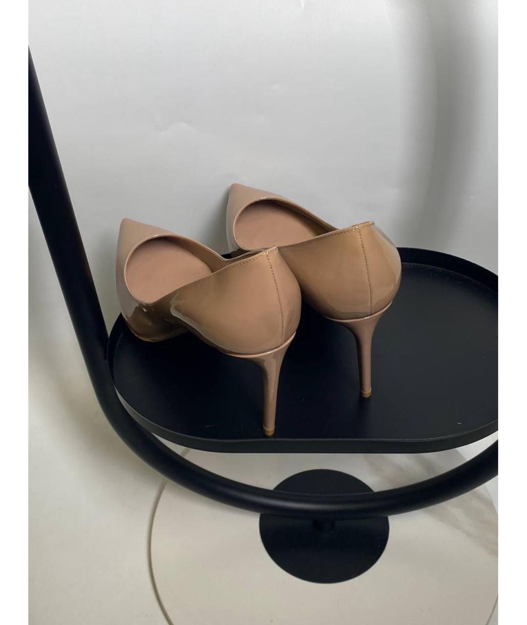 SAINT LAURENT Бежевые кожаные туфли, фото 3