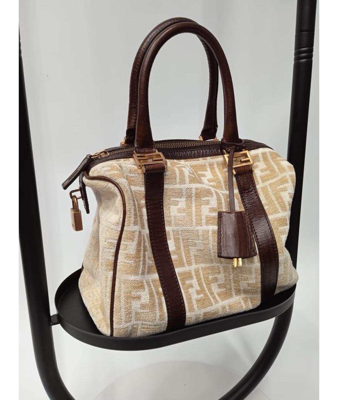 FENDI Бежевая тканевая сумка тоут, фото 3