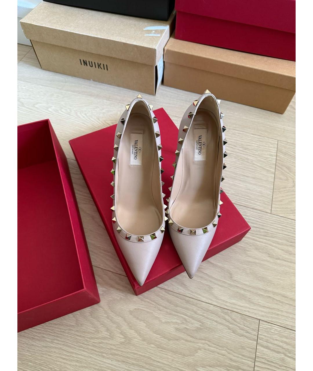 VALENTINO Бежевые кожаные туфли, фото 2