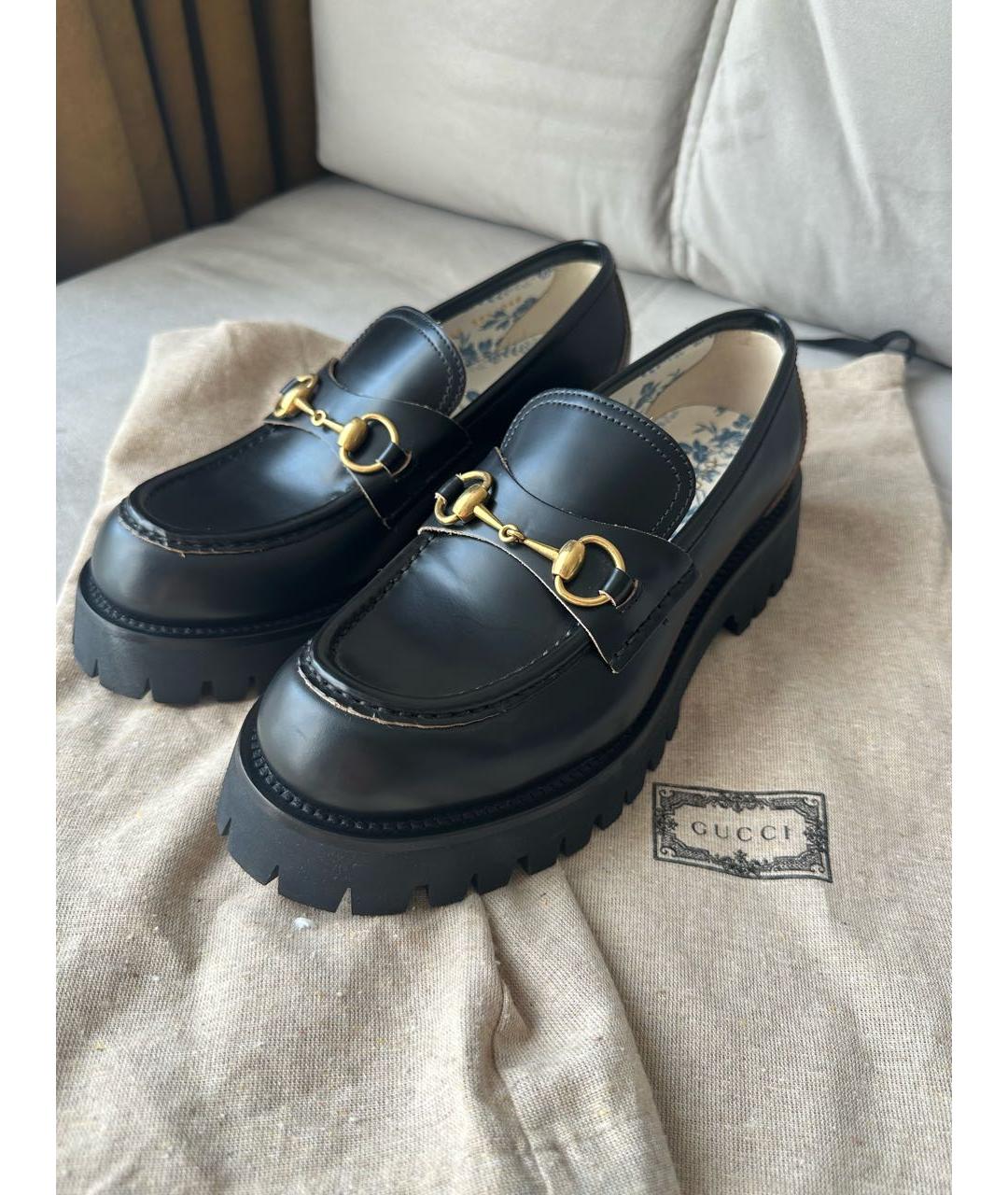 GUCCI Черные лоферы из лакированной кожи, фото 2
