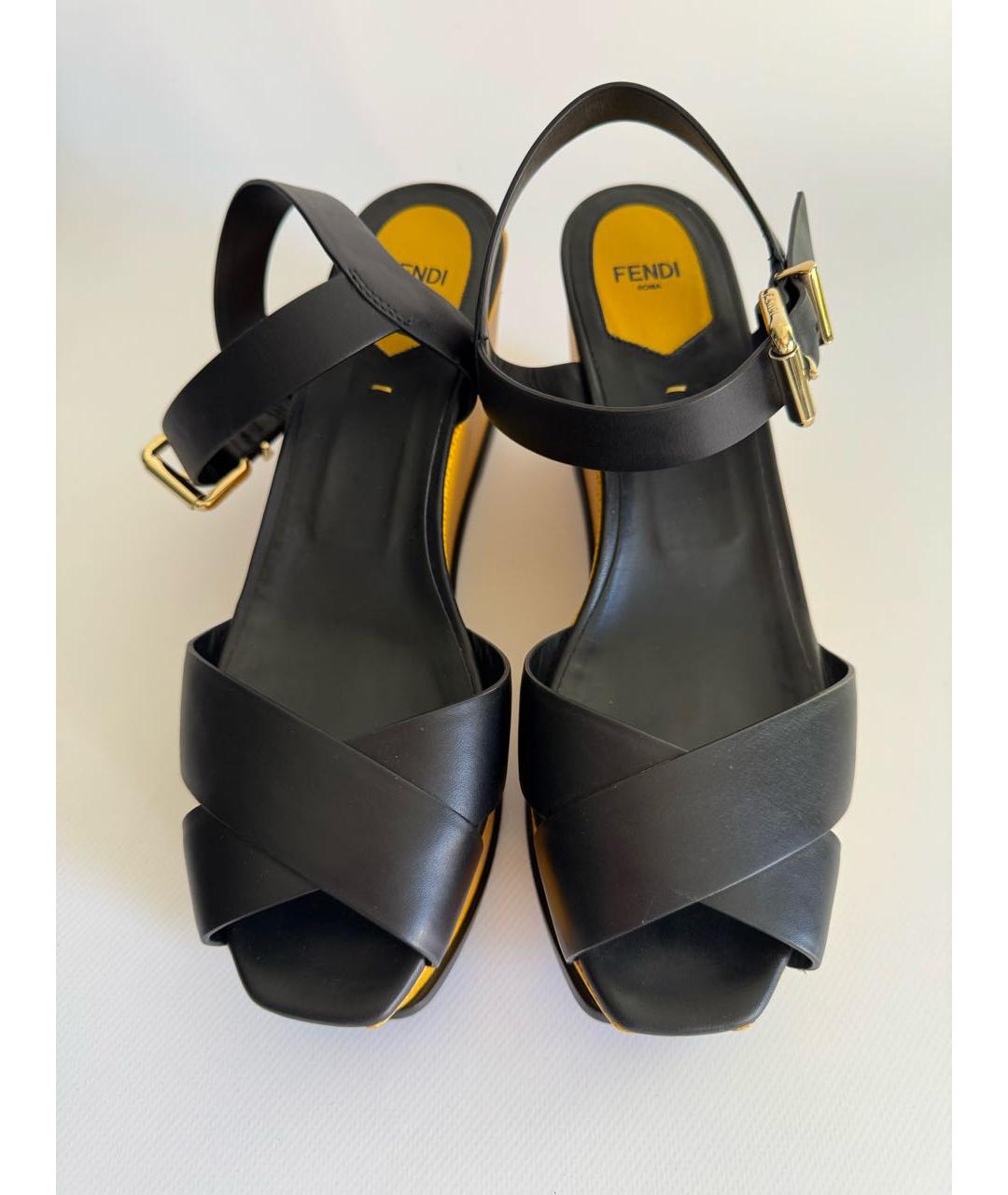 FENDI Черные кожаные босоножки, фото 2