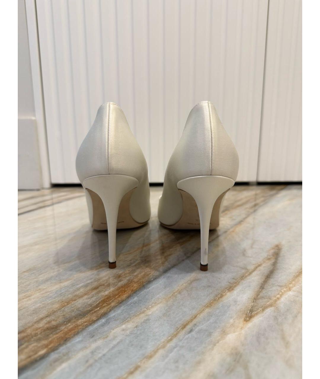 MANOLO BLAHNIK Белые текстильные туфли, фото 4
