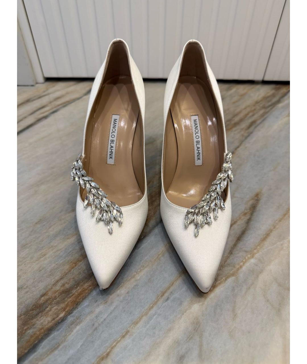 MANOLO BLAHNIK Белые текстильные туфли, фото 2