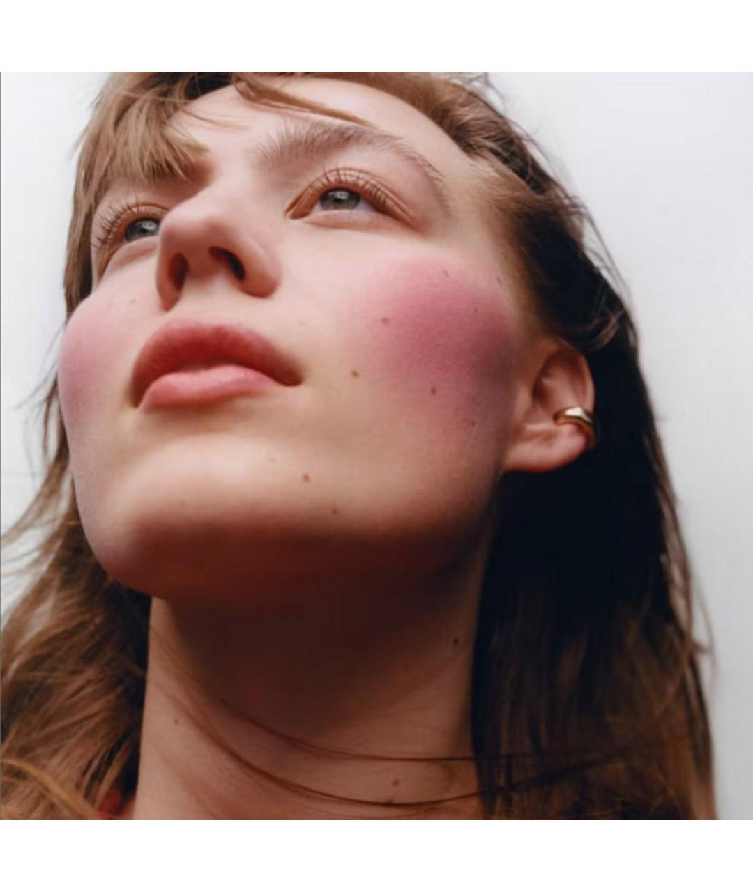 GLOSSIER Румяна, фото 5
