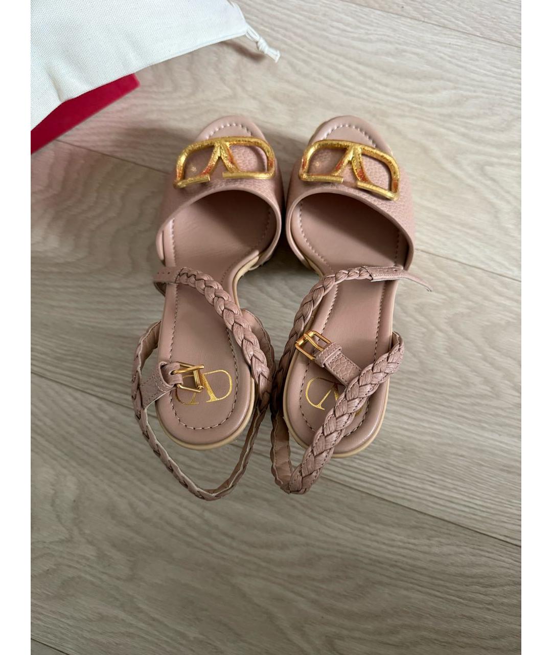 VALENTINO Босоножки из искусственной кожи, фото 3