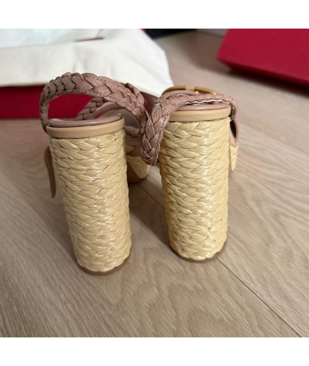 VALENTINO Босоножки из искусственной кожи, фото 4