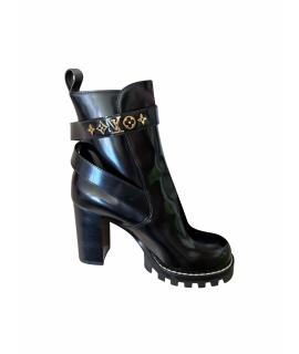 LOUIS VUITTON Ботильоны
