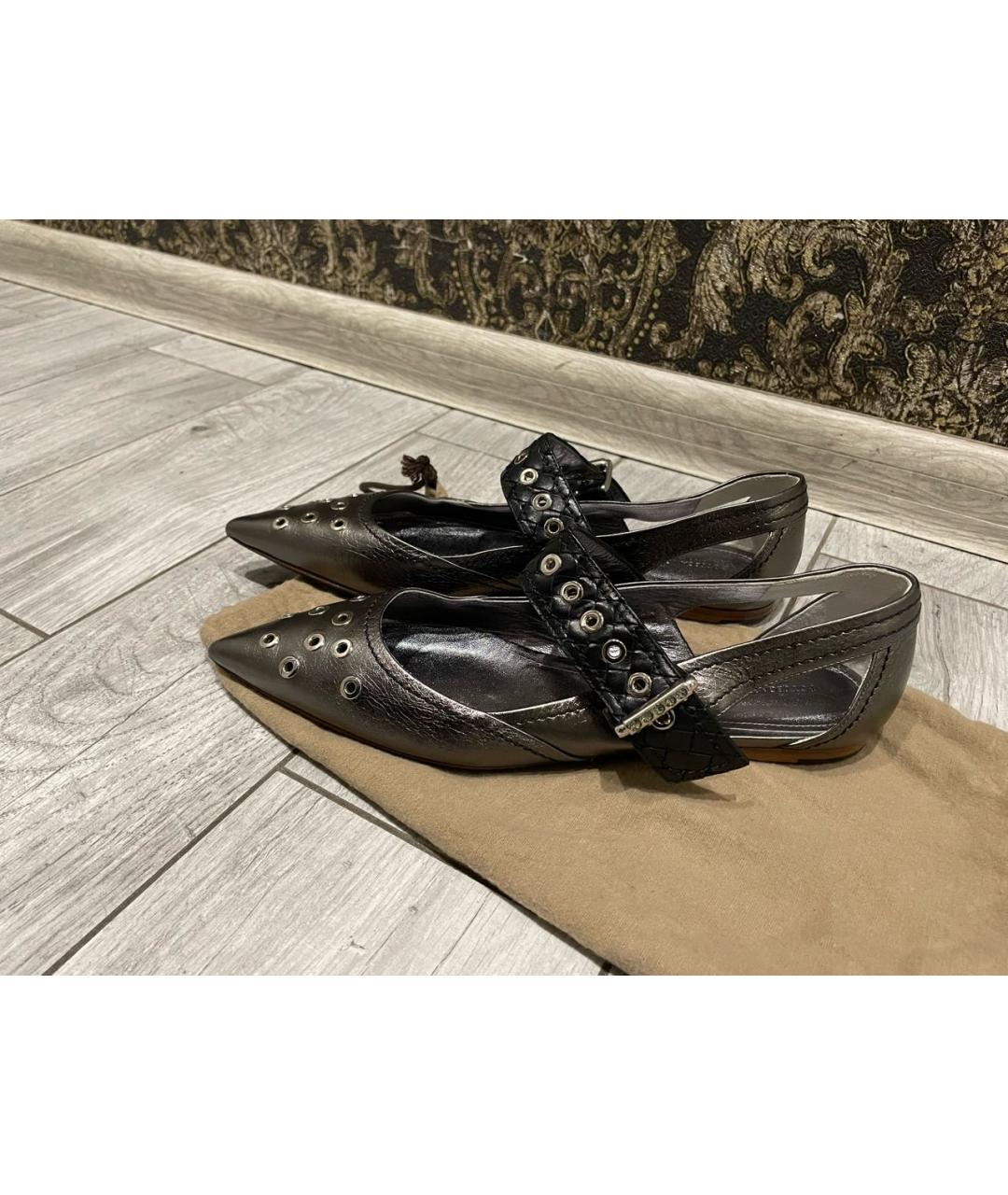 BOTTEGA VENETA Серебряные кожаные балетки, фото 4