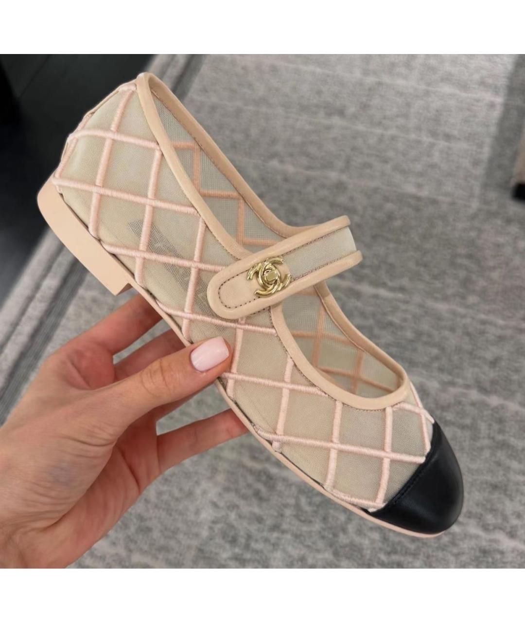 CHANEL Бежевые кожаные балетки, фото 2