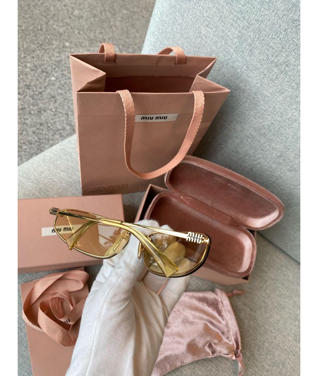 MIU MIU Золотые солнцезащитные очки, фото 7