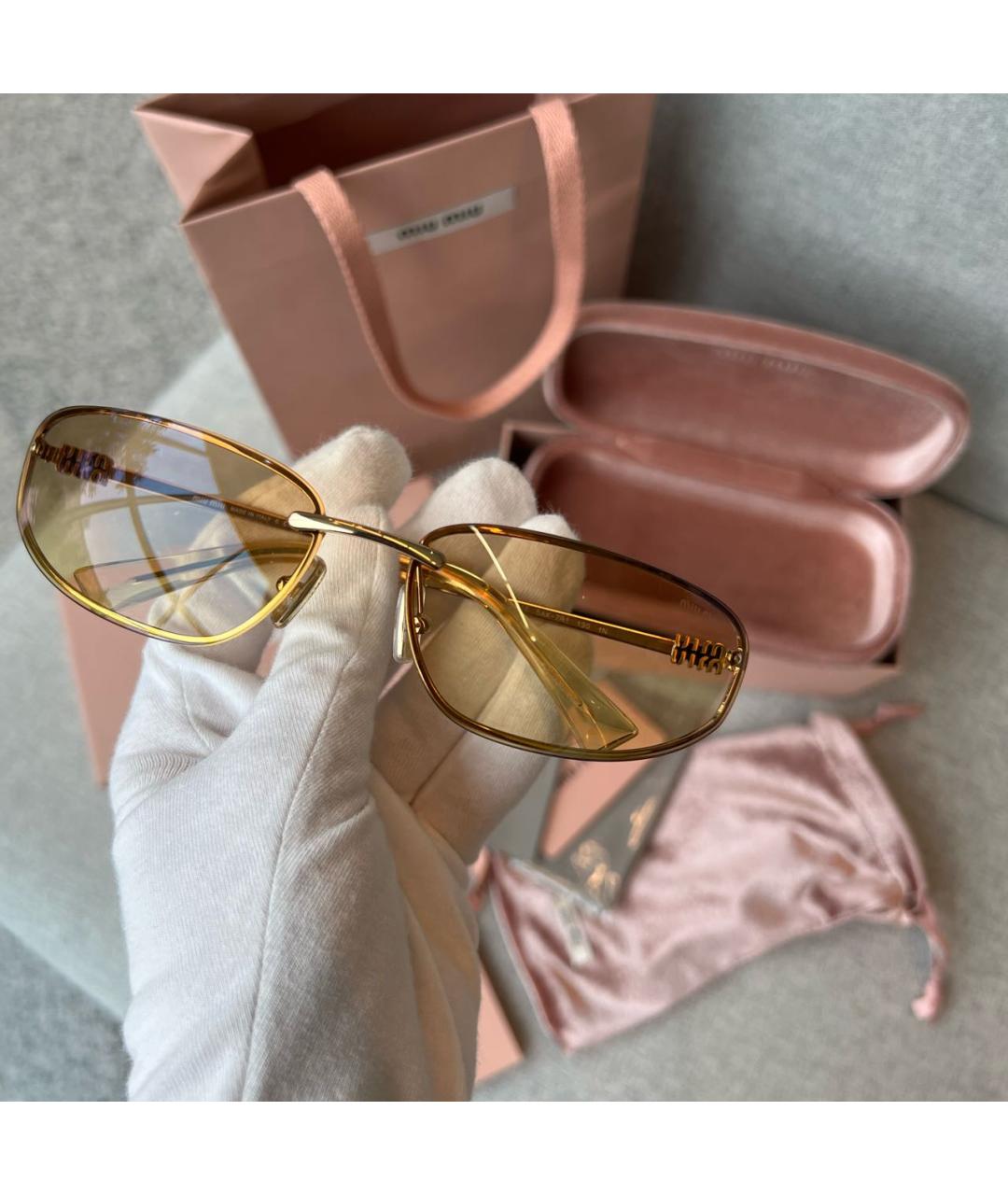 MIU MIU Золотые солнцезащитные очки, фото 6