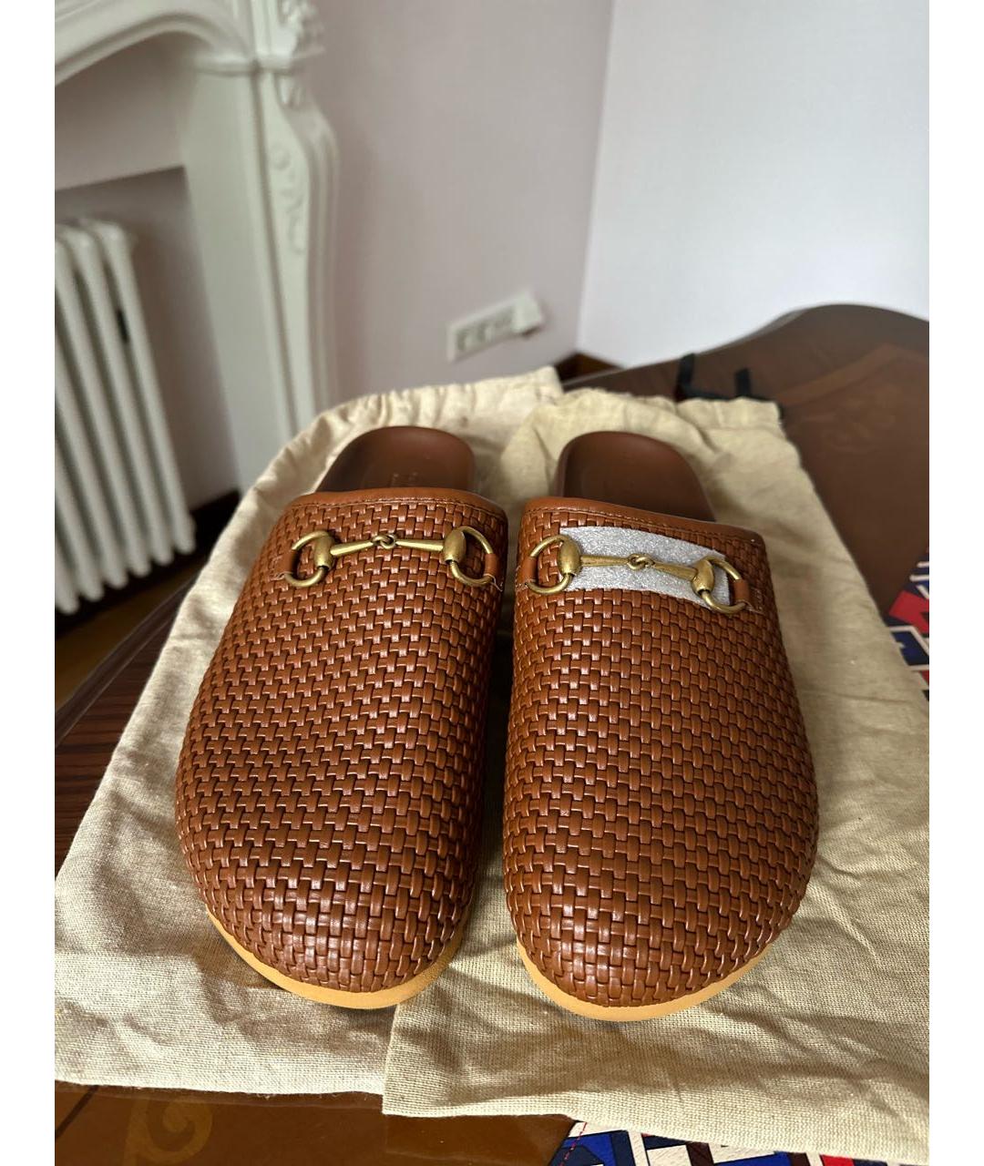 GUCCI Коричневые кожаные шлепанцы, фото 2