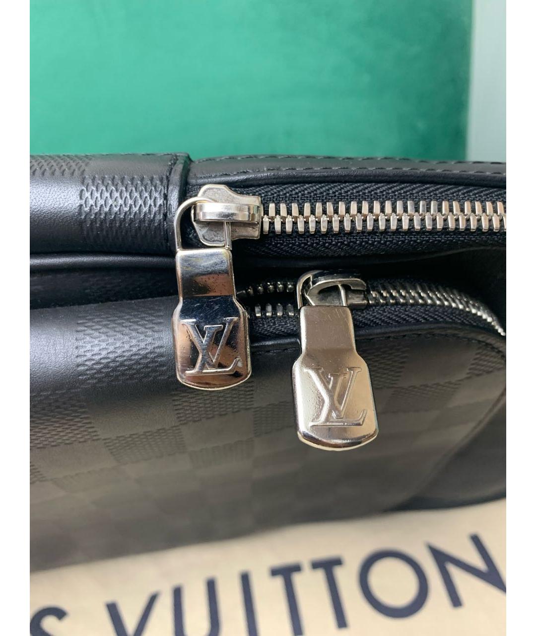 LOUIS VUITTON Черная кожаная сумка на плечо, фото 4