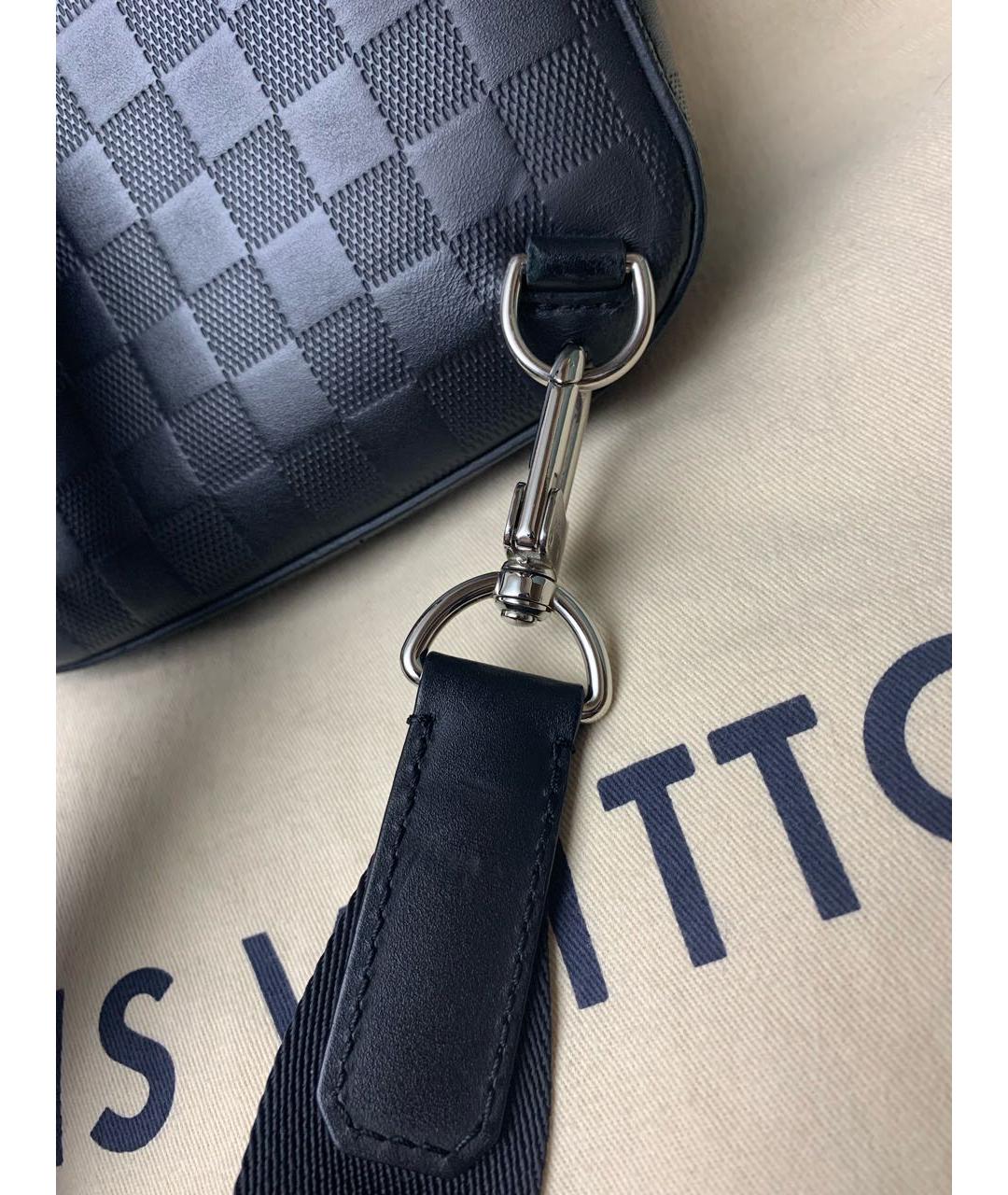 LOUIS VUITTON Черная кожаная сумка на плечо, фото 7