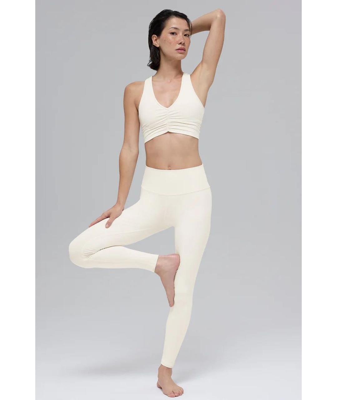 ALO YOGA Белые синтетические леггинсы и велосипедки, фото 6