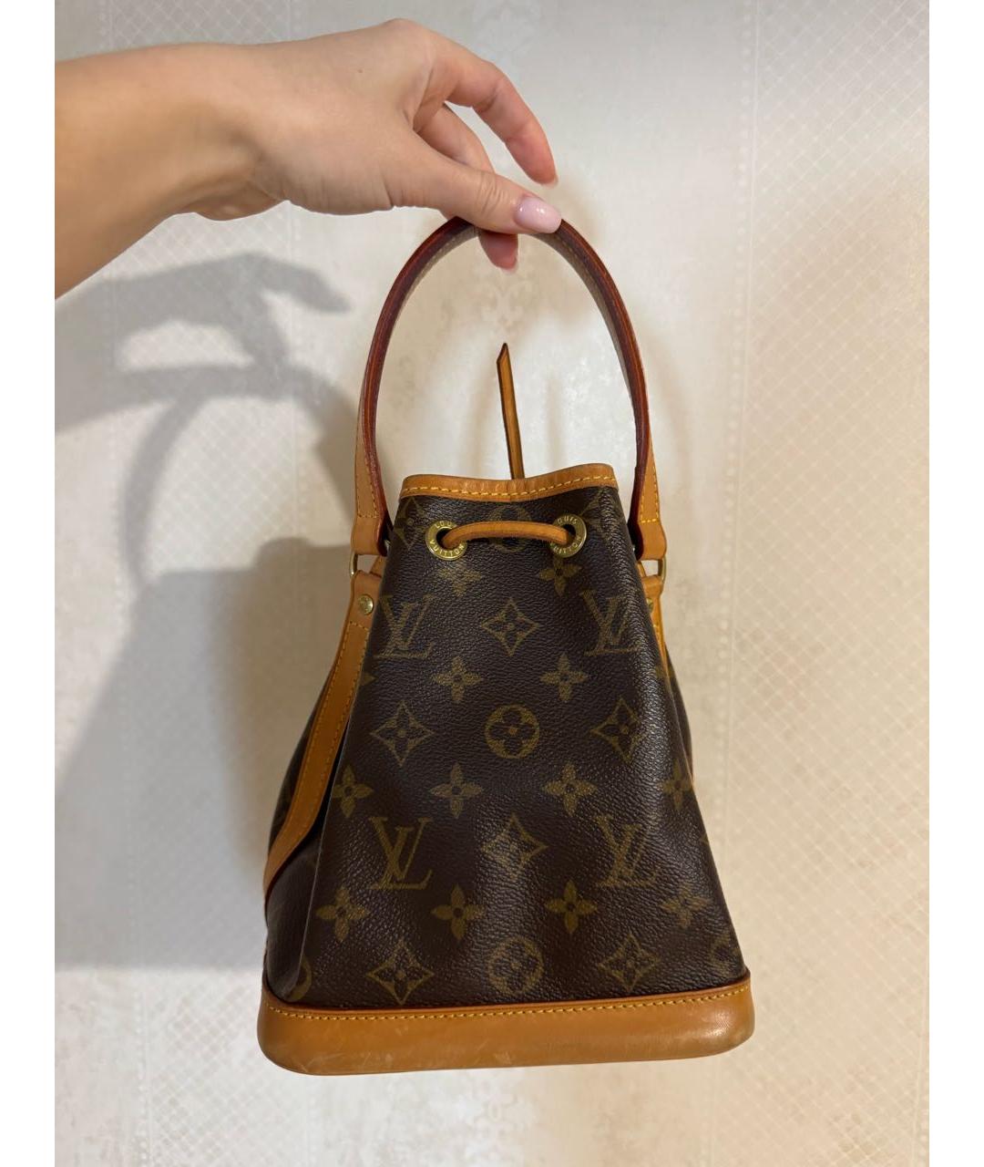 LOUIS VUITTON Коричневая кожаная сумка с короткими ручками, фото 3