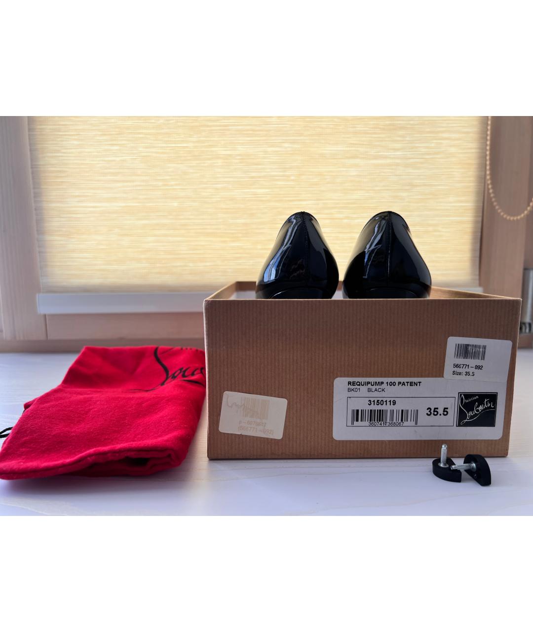 CHRISTIAN LOUBOUTIN Черные туфли из лакированной кожи, фото 6