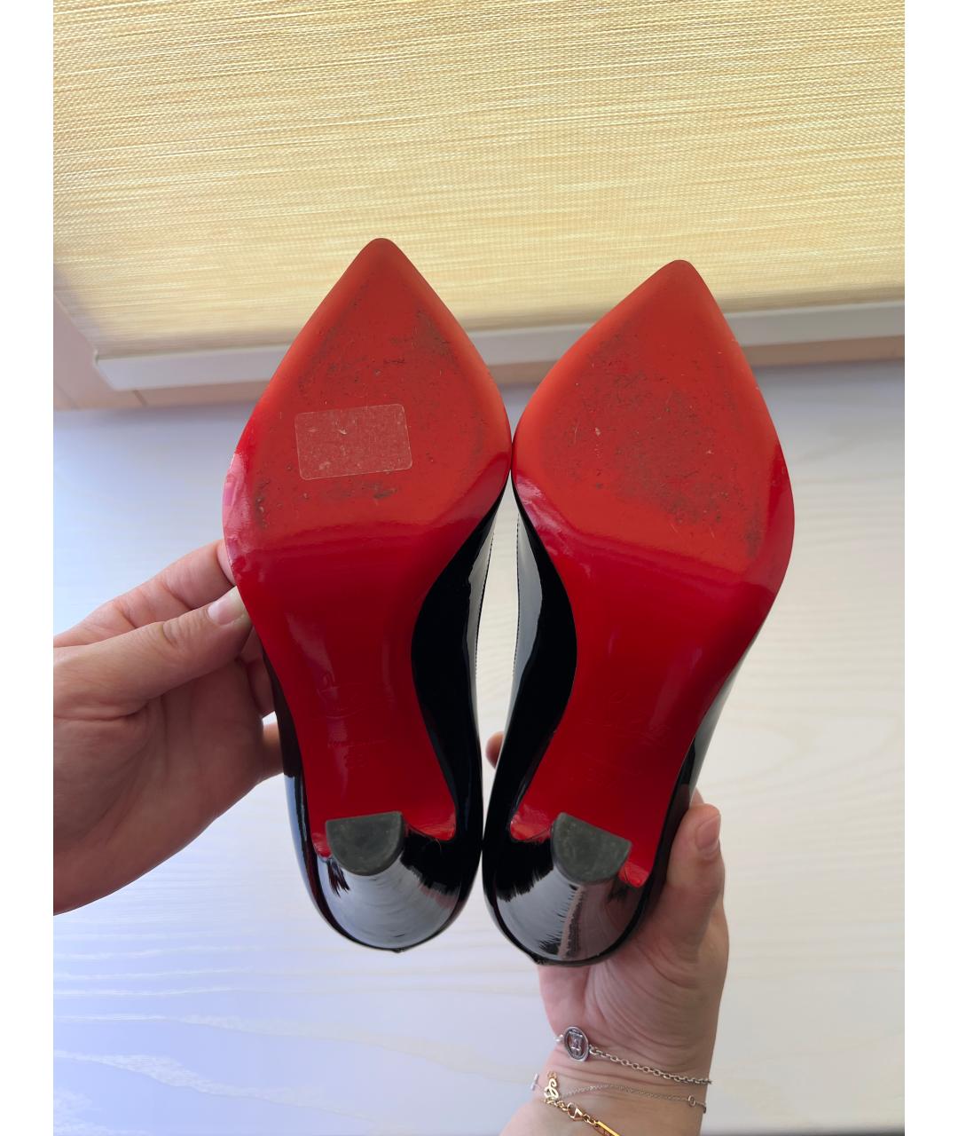 CHRISTIAN LOUBOUTIN Черные туфли из лакированной кожи, фото 5