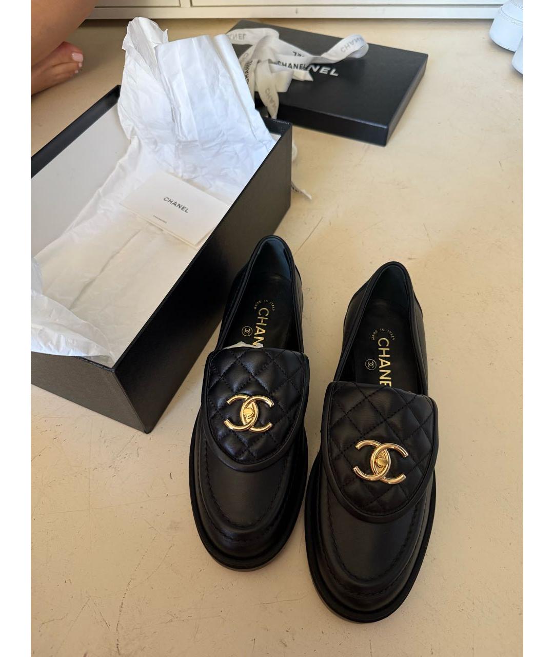 CHANEL Черные кожаные лоферы, фото 2