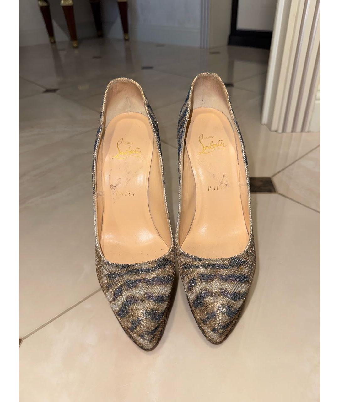 CHRISTIAN LOUBOUTIN Золотые кожаные туфли, фото 3
