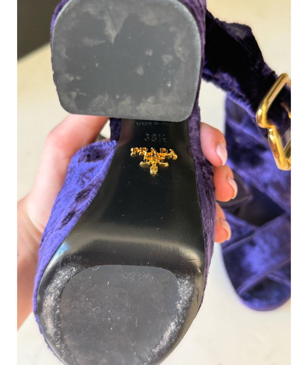 PRADA Фиолетовые бархатные босоножки, фото 3