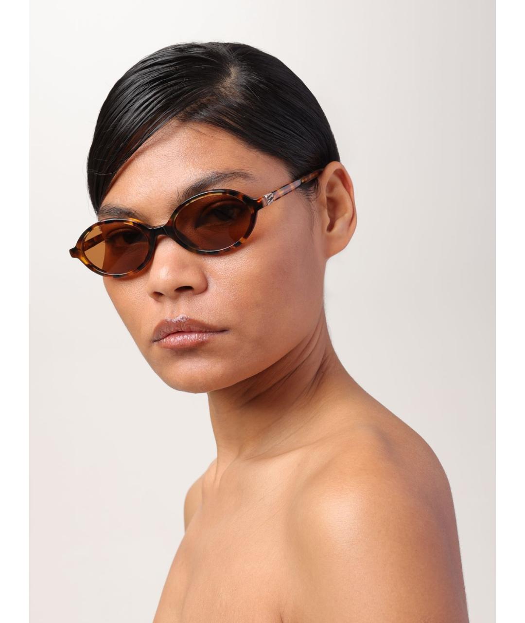 MIU MIU Коричневые солнцезащитные очки, фото 2