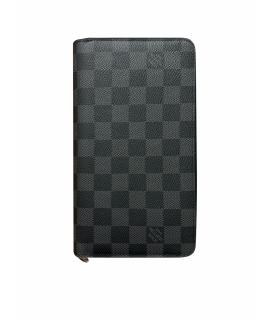LOUIS VUITTON Кошелек