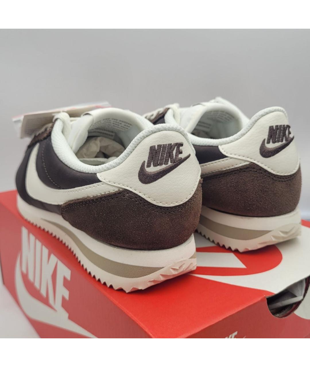NIKE Коричневые замшевые кроссовки, фото 4