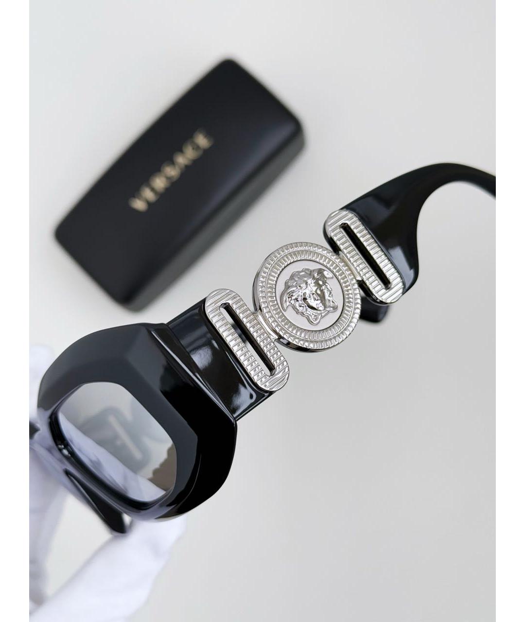 VERSACE Черные пластиковые солнцезащитные очки, фото 4