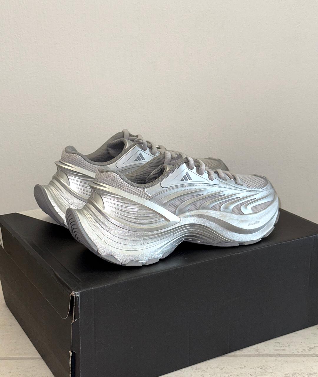 ADIDAS Серебряные низкие кроссовки / кеды, фото 3