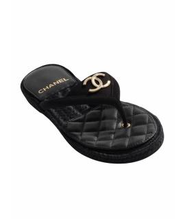 CHANEL Шлепанцы
