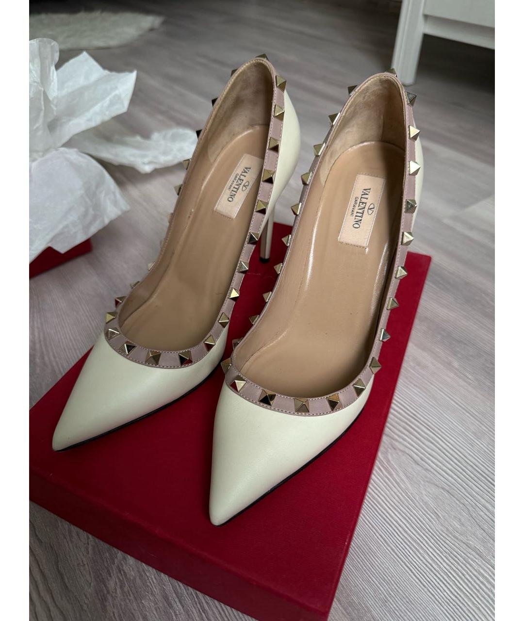 VALENTINO Бежевые кожаные туфли, фото 2