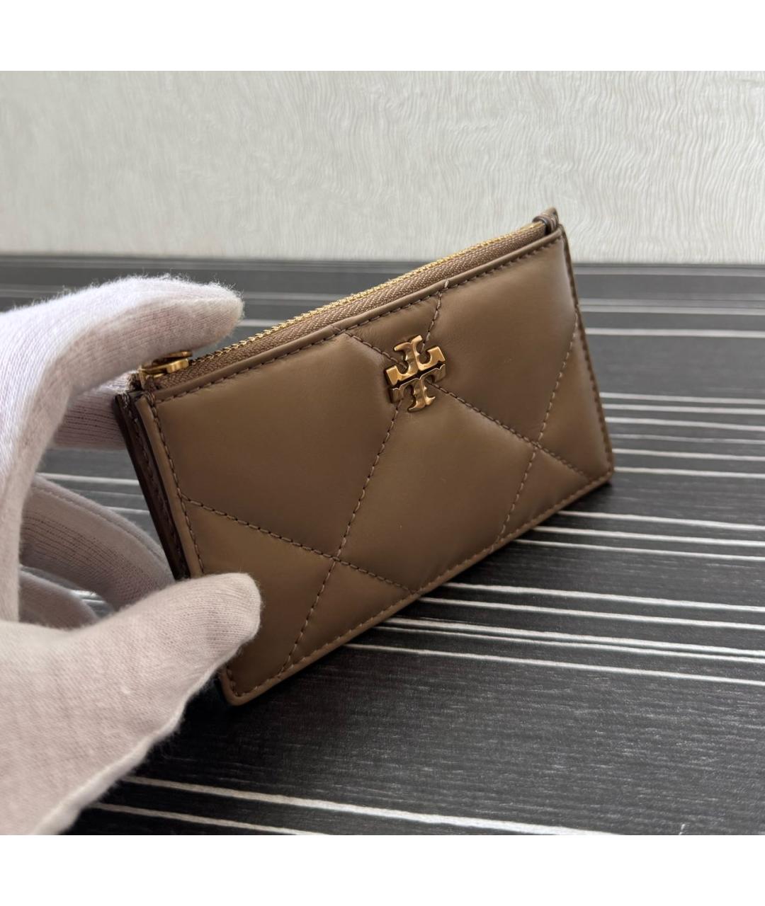 TORY BURCH Коричневый кожаный кардхолдер, фото 2