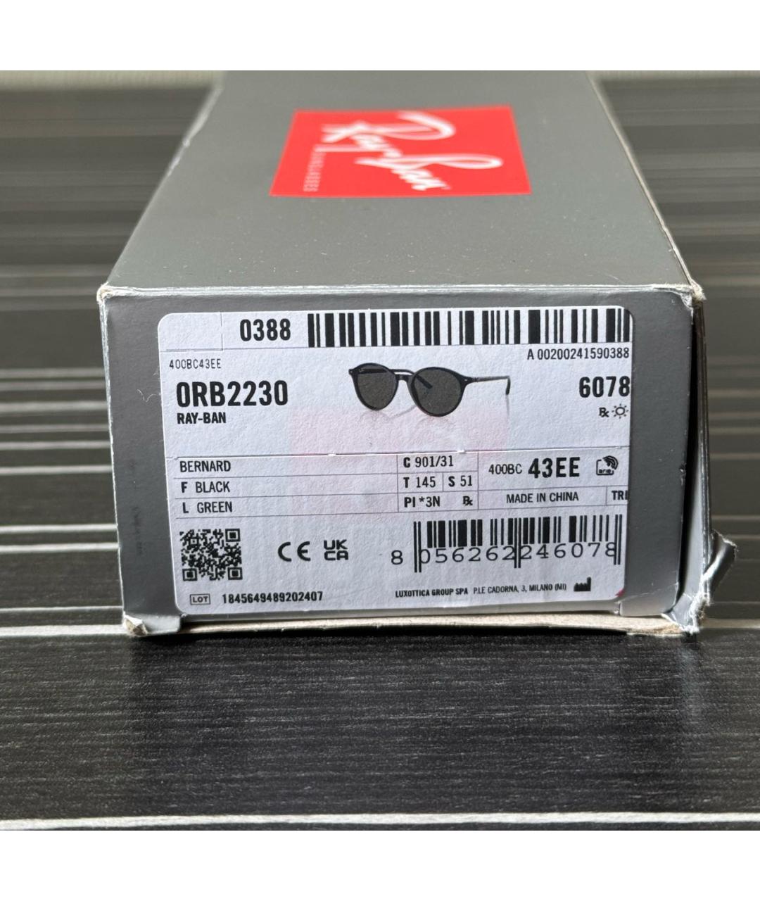 RAY BAN Черные пластиковые солнцезащитные очки, фото 6