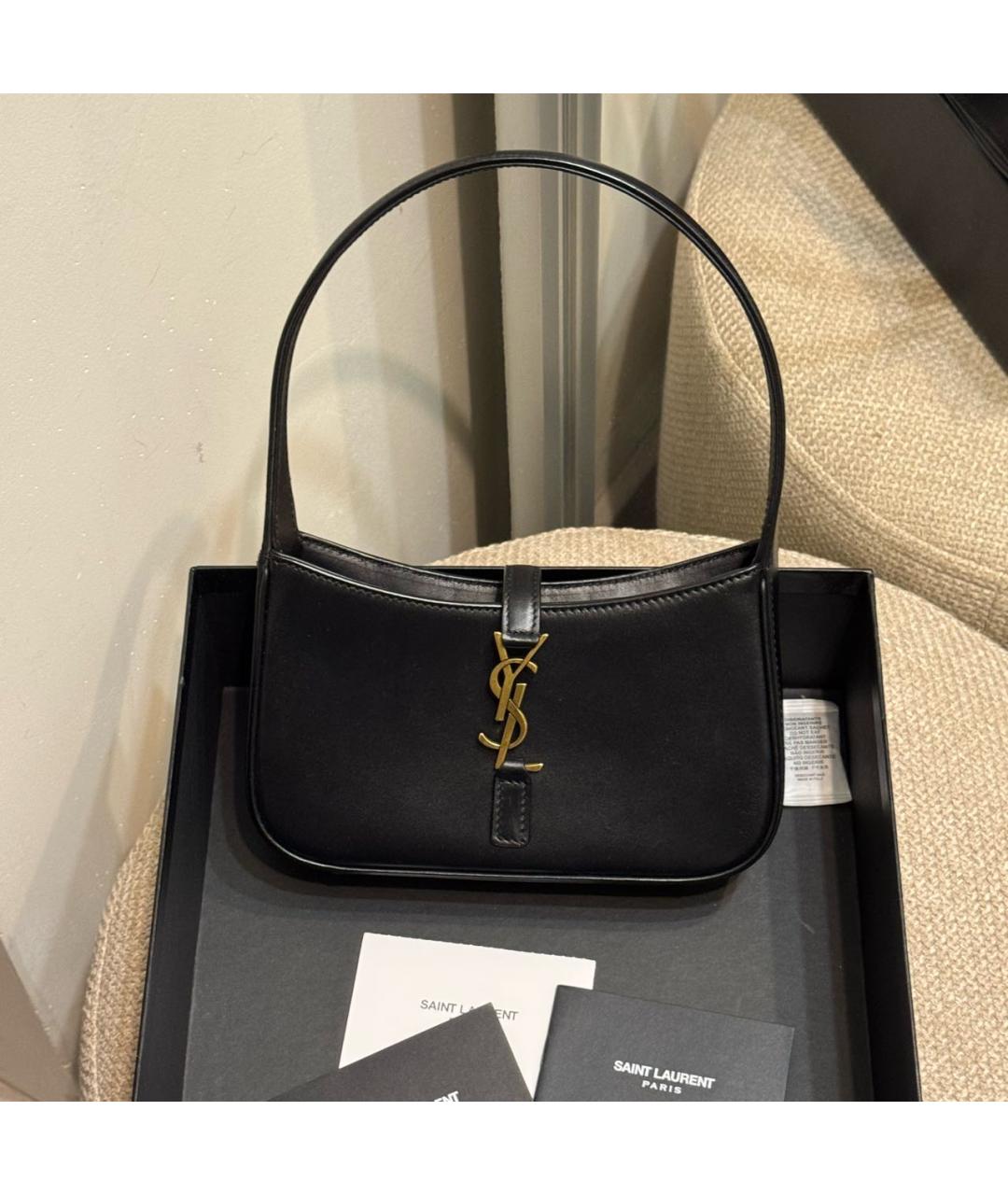 SAINT LAURENT Черная кожаная сумка с короткими ручками, фото 2
